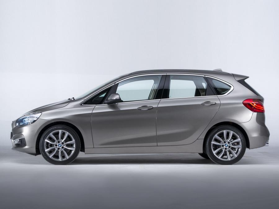  BMW 225i Active Tourer 2014 года  (фото 22 из 30)